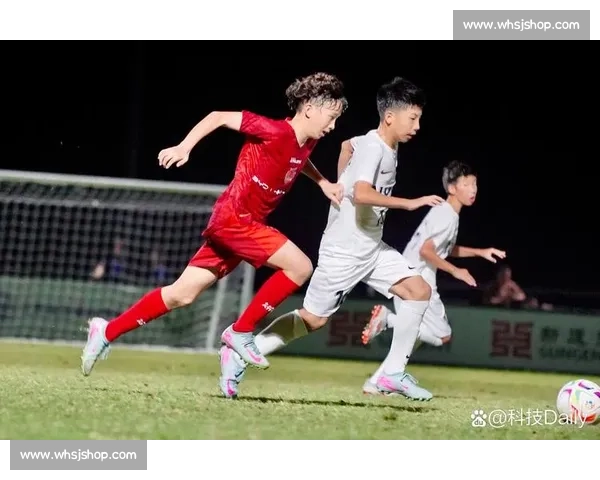 足球学院:打造青少年足球梦想的摇篮 培养未来足球之星